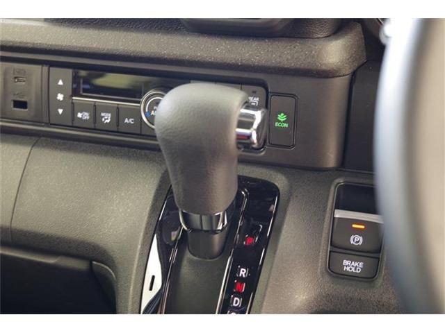 HONDA N BOX CUSTOM 2025 Image 31