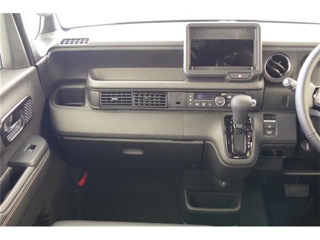 HONDA N BOX CUSTOM 2025 Image 31