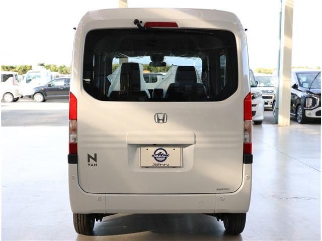 HONDA N-VAN 2025 Image 31