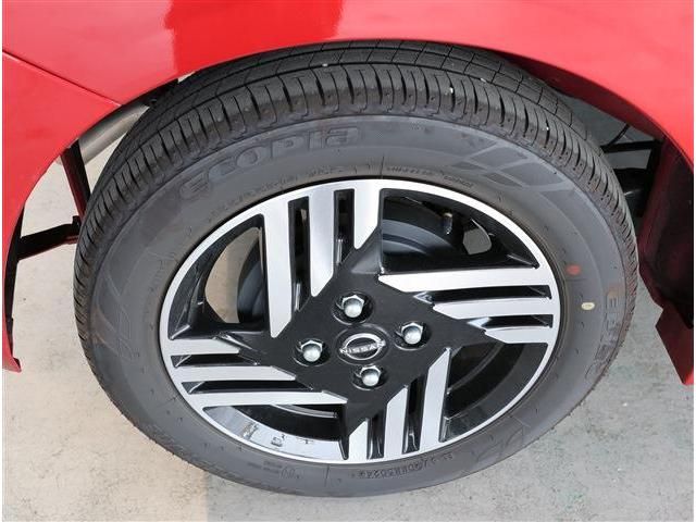 NISSAN ROOX 2025 Image 31