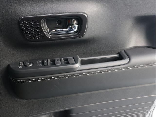 HONDA N BOX CUSTOM 2025 Image 31