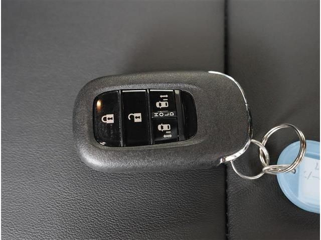 HONDA N BOX CUSTOM 2025 Image 31