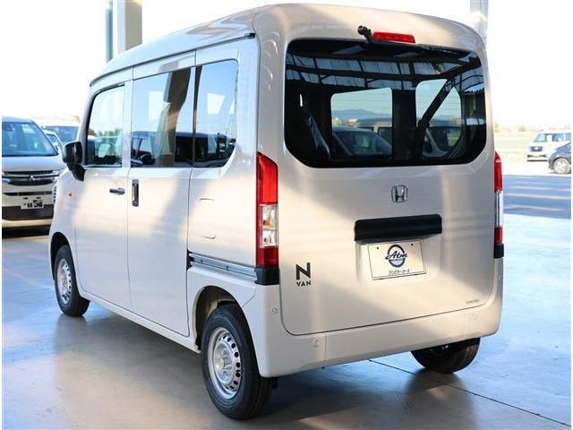 HONDA N-VAN 2025 Image 31