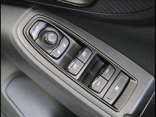 SUBARU IMPREZA SPORT 4WD 2018 Image 31