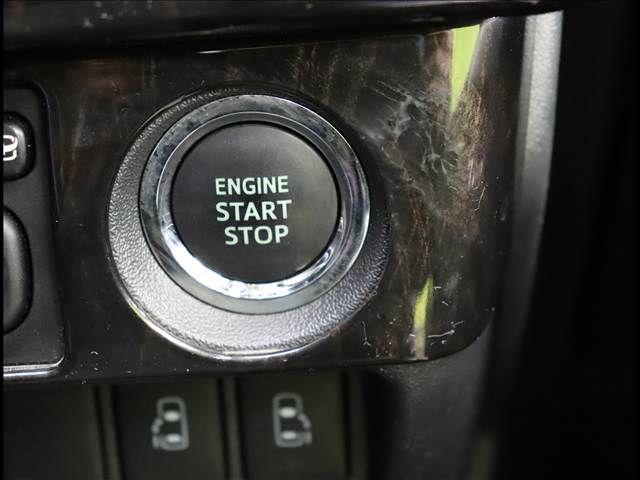 TOYOTA REGIUSACE VAN 2WD 2016 Image 31