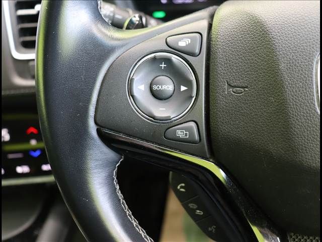 HONDA VEZEL HYBRID 2020 Image 31