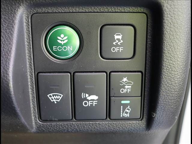 HONDA VEZEL HYBRID 2020 Image 31