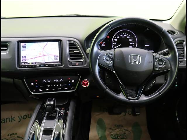 HONDA VEZEL HYBRID 2020 Image 31