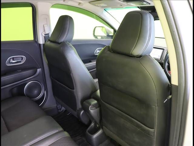 HONDA VEZEL HYBRID 2020 Image 31