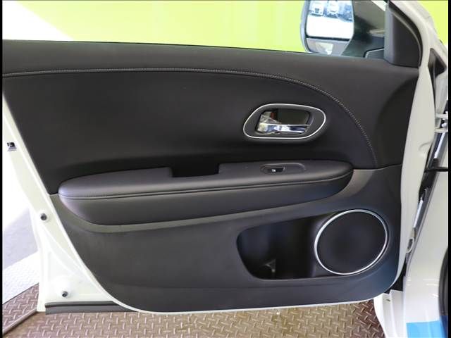 HONDA VEZEL HYBRID 2020 Image 31