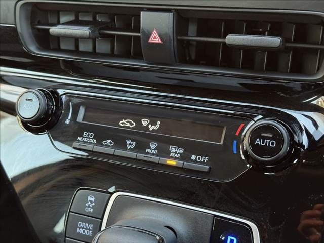 TOYOTA AQUA 2022 Image 31