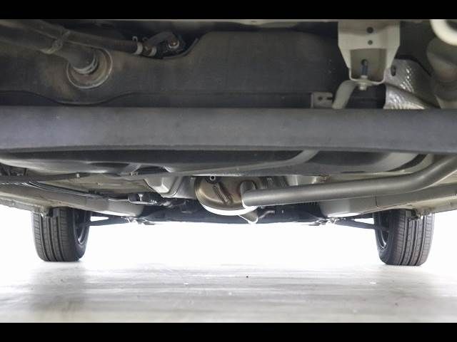 SUZUKI WAGON R 2018 Image 31