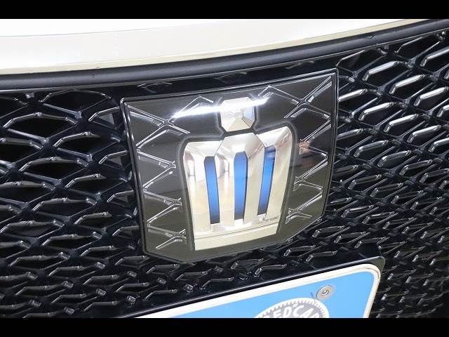 TOYOTA CROWN SEDAN HYBRID 2017 Image 31