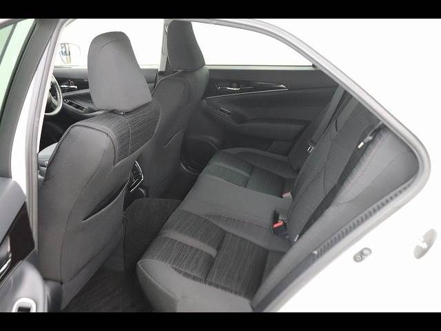 TOYOTA CROWN SEDAN HYBRID 2017 Image 31