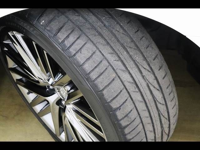 TOYOTA CROWN SEDAN HYBRID 2017 Image 31