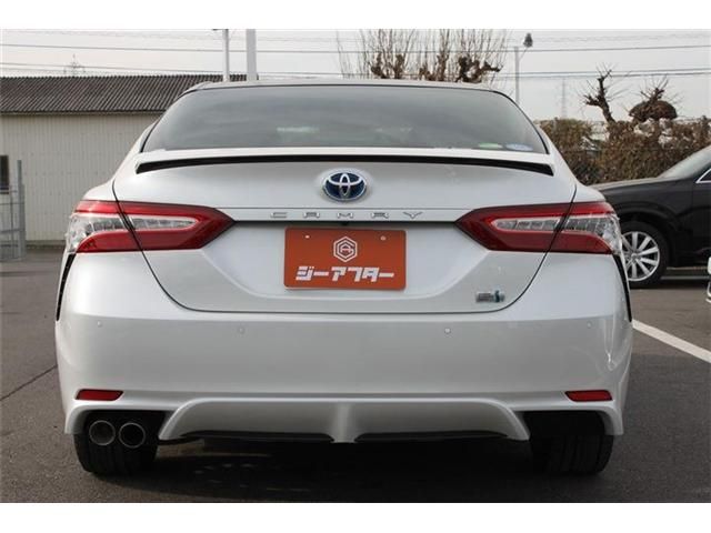 TOYOTA CAMRY HYBRID 2019 Image 31