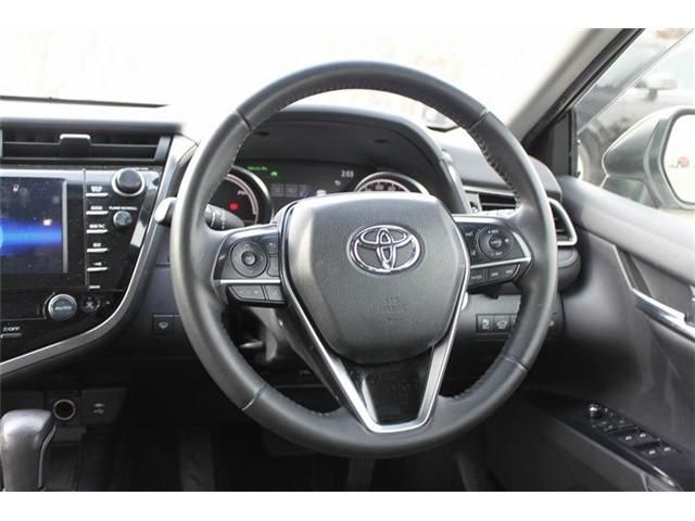 TOYOTA CAMRY HYBRID 2019 Image 31