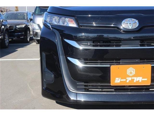 TOYOTA NOAH 2022 Image 31