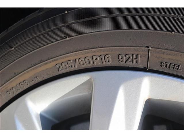 TOYOTA NOAH 2022 Image 31