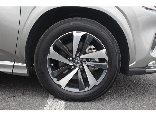 TOYOTA LEXUS NX300H 2020 Image 31