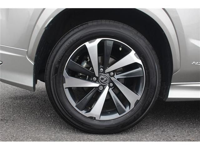 TOYOTA LEXUS NX300H 2020 Image 31