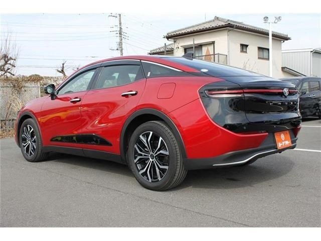 TOYOTA CROWN CROSSOVER 2023 Image 31