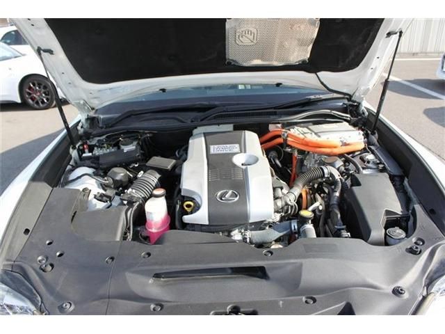 TOYOTA LEXUS RC300H 2015 Image 31