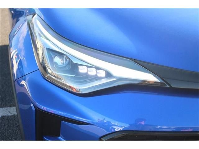TOYOTA C-HR 2021 Image 31