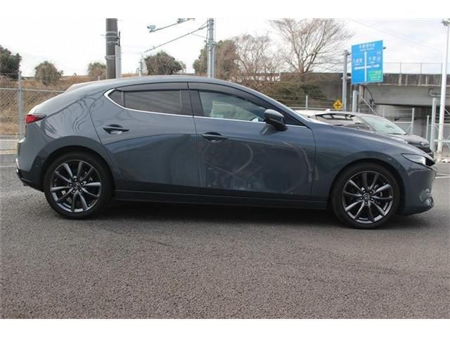 MAZDA 3 FASTBACK 2019 Image 31