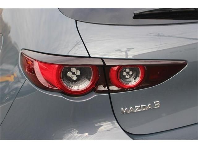 MAZDA 3 FASTBACK 2019 Image 31