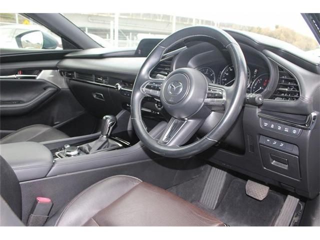 MAZDA 3 FASTBACK 2019 Image 31