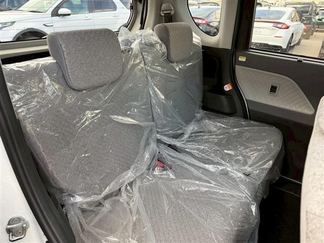 DAIHATSU TANTO 2021 Image 31