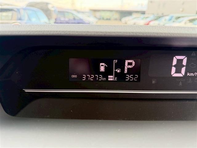 DAIHATSU TANTO 2021 Image 31