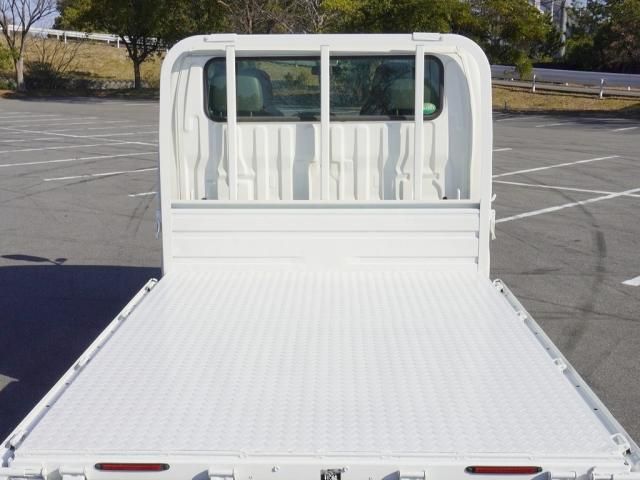 TOYOTA DYNA 2018 Image 31