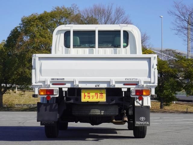 TOYOTA DYNA 2018 Image 31