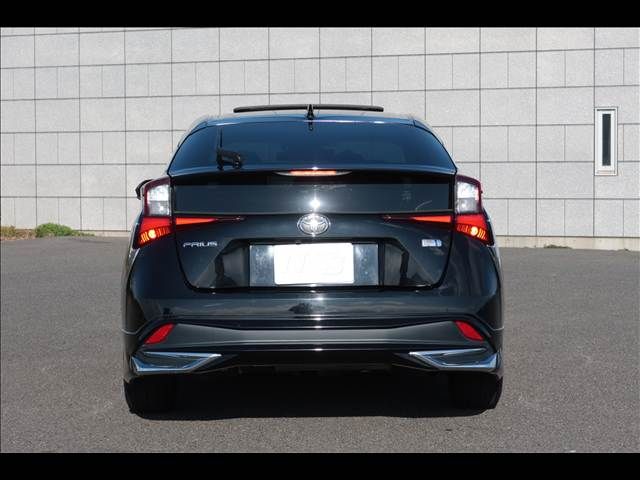 TOYOTA PRIUS 2022 Image 31