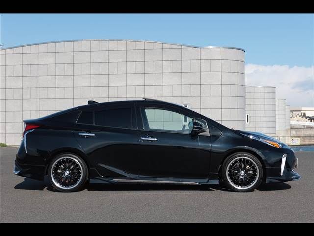 TOYOTA PRIUS 2022 Image 31