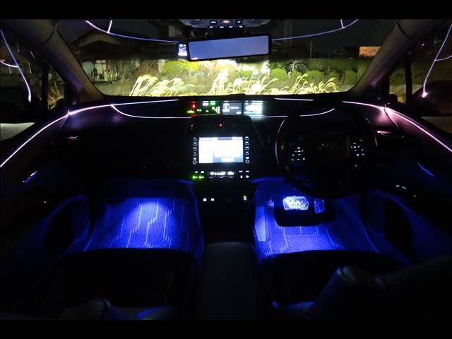 TOYOTA PRIUS 2022 Image 31