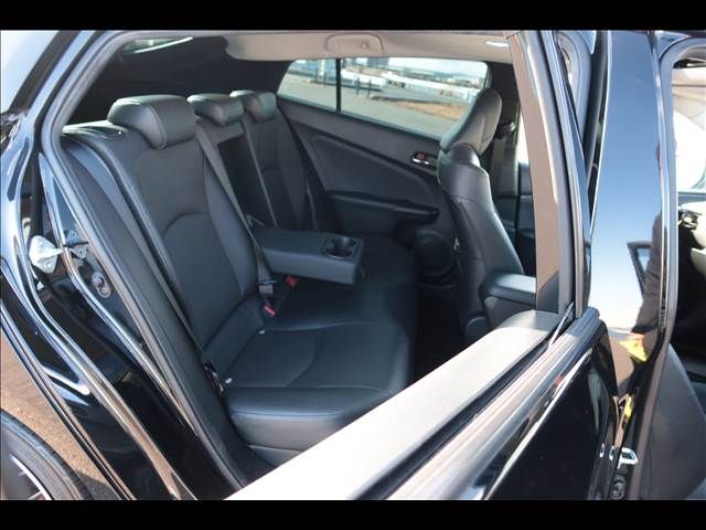 TOYOTA PRIUS 2022 Image 31