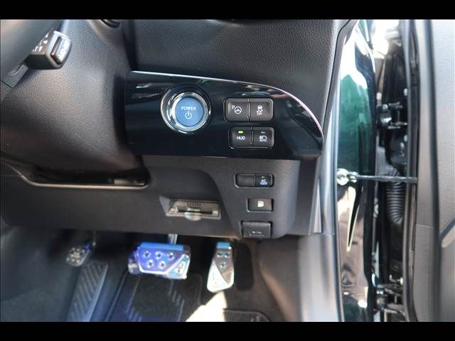 TOYOTA PRIUS 2022 Image 31