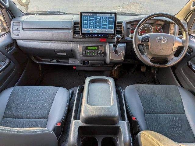 TOYOTA REGIUSACE VAN 2WD 2020 Image 31