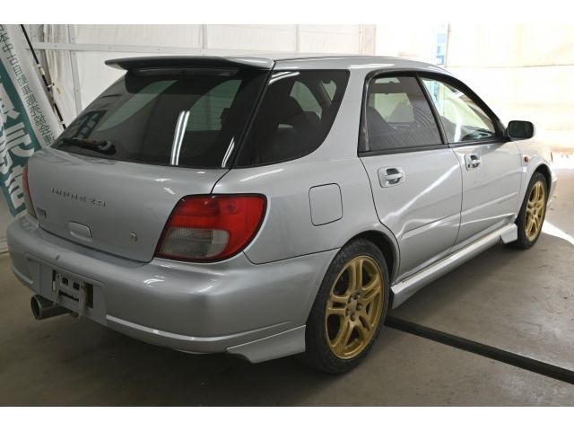 SUBARU IMPREZA WAGON 4WD 2000 Image 31
