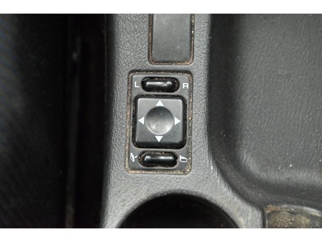 SUBARU IMPREZA WAGON 4WD 2000 Image 31