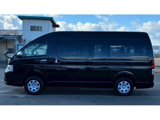 TOYOTA HIACE WAGON 4WD 2019 Image 31
