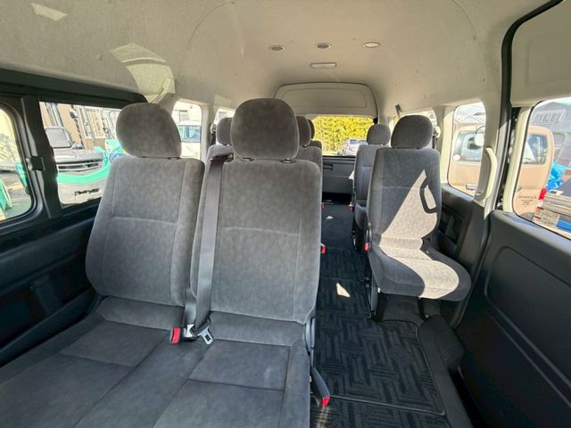 TOYOTA HIACE WAGON 4WD 2019 Image 31