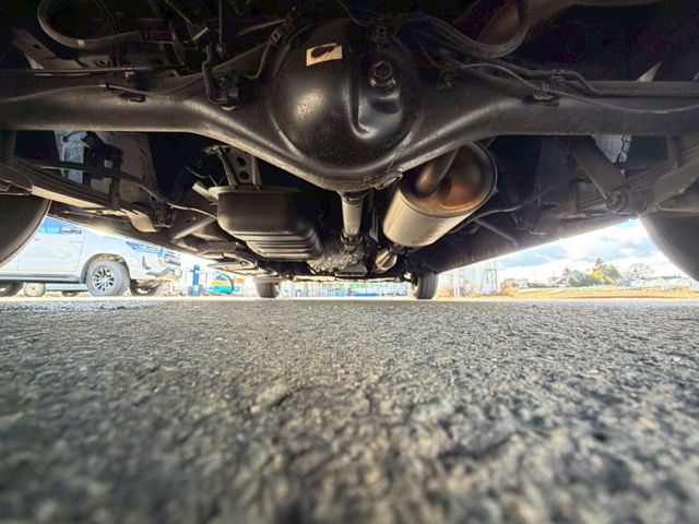 TOYOTA HIACE WAGON 4WD 2019 Image 31