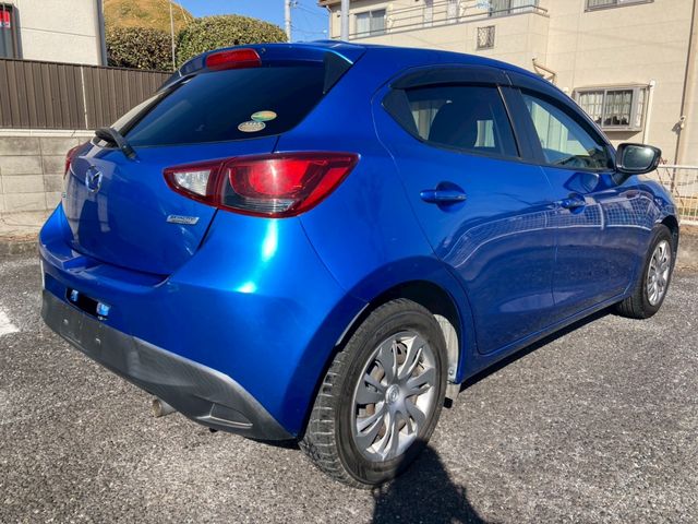 MAZDA DEMIO 2015 Image 31