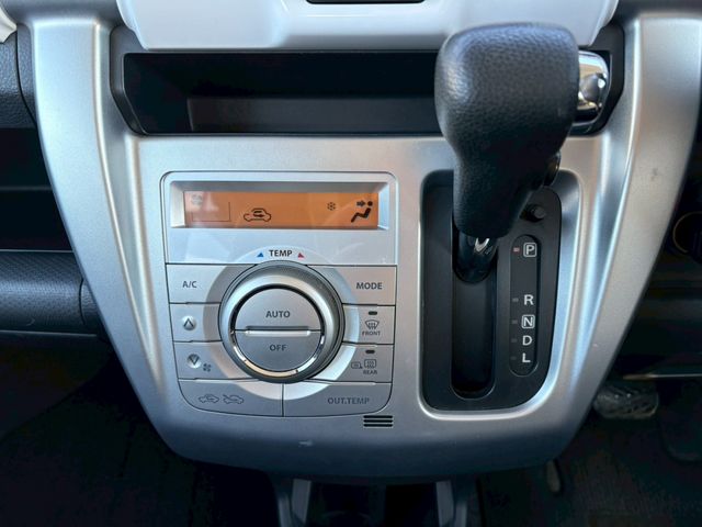 MAZDA FLAIR CROSSOVER 2015 Image 31