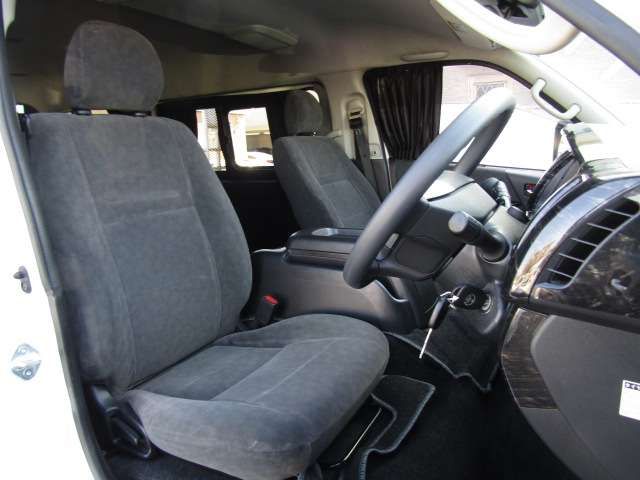 TOYOTA HIACE WAGON 4WD 2021 Image 31