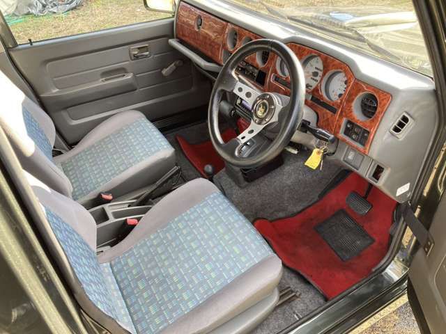 SUZUKI JIMNY 4WD 1998 Image 31